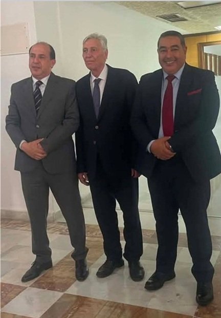 تهنئة لرئيس مجلس الإتحاد و نائبيه